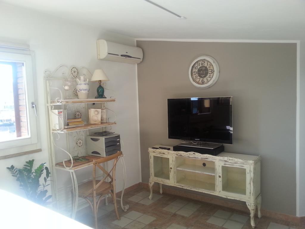 Appartamento Mansardato Anda&Torra 카스텔사르도 외부 사진