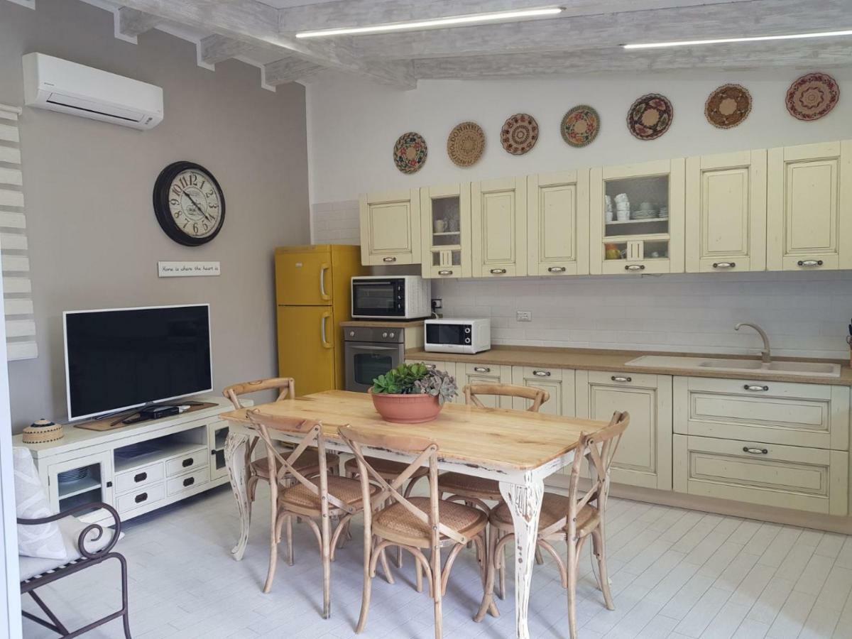 Appartamento Mansardato Anda&Torra 카스텔사르도 외부 사진